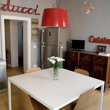 Pieno Centro - In The Heart Of * Modena